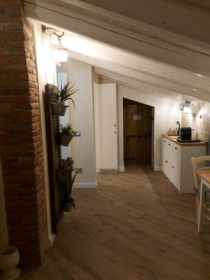 B&B Corte Colli Antichi Sona Exterior photo