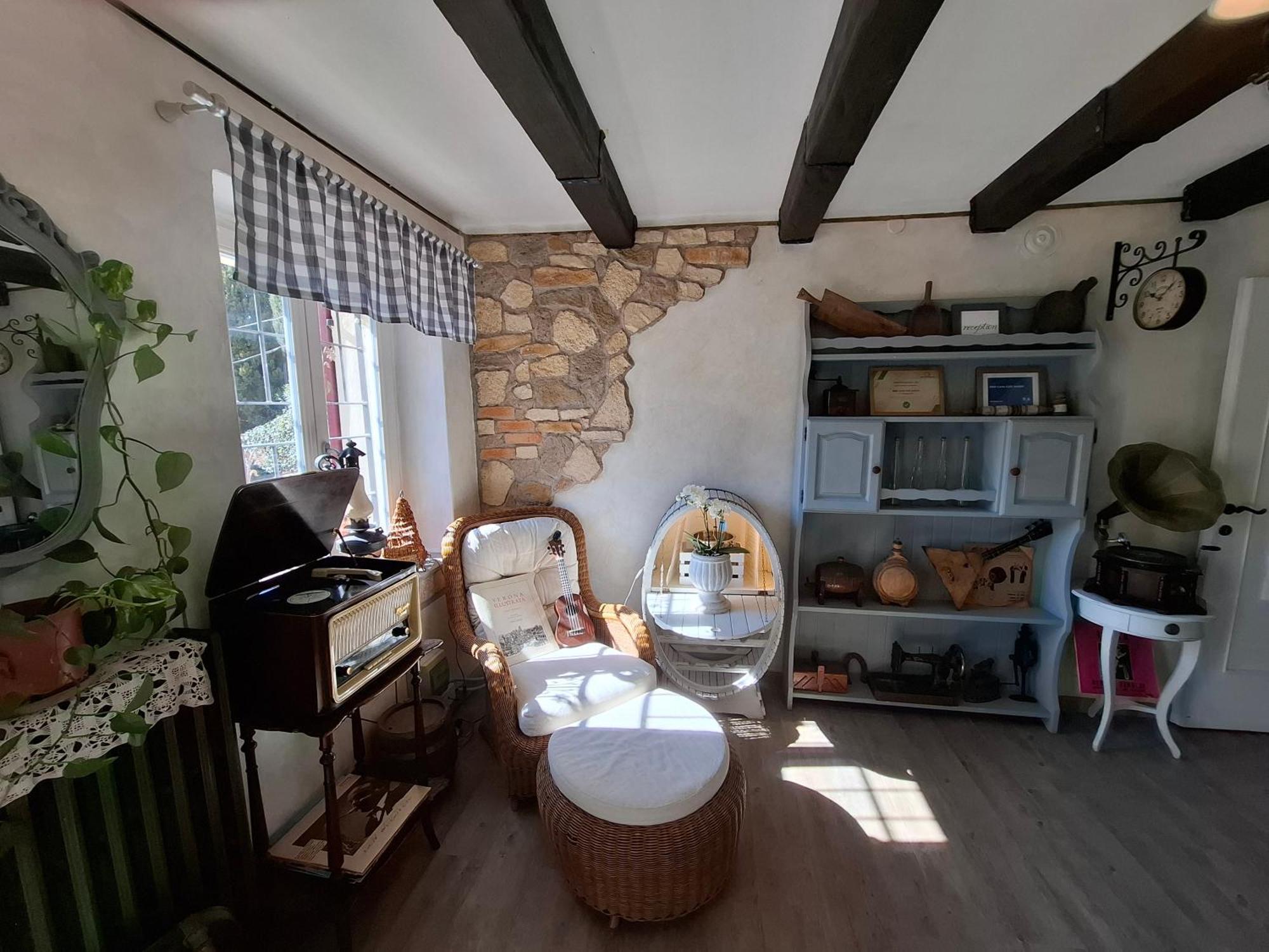 B&B Corte Colli Antichi Sona Exterior photo